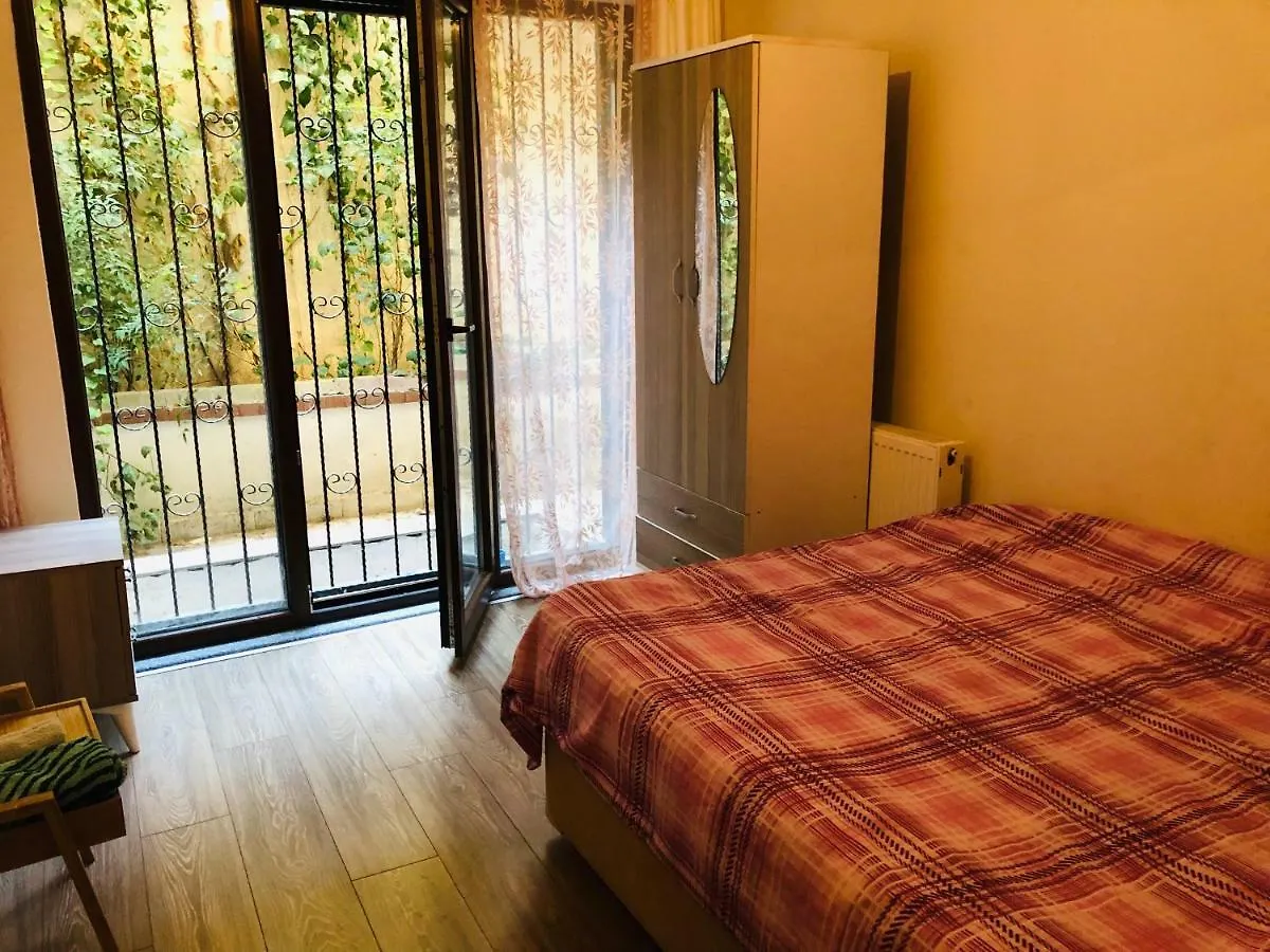 My Sweet Home In Burhaniye, Uskudar - Istanbul contacts